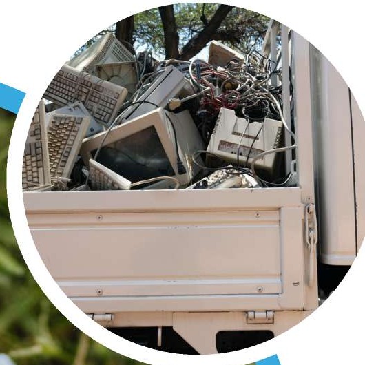 Ecofresh operational team managing waste recovery collection and sorting systems